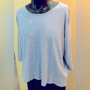 Super Cute Light Blue Women’s Top Silver Design Accents Large Petite Bon Worth